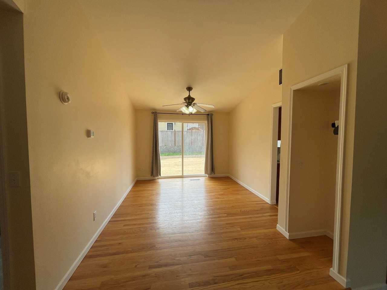 8414 60th St Ne - Photo 5 of 24