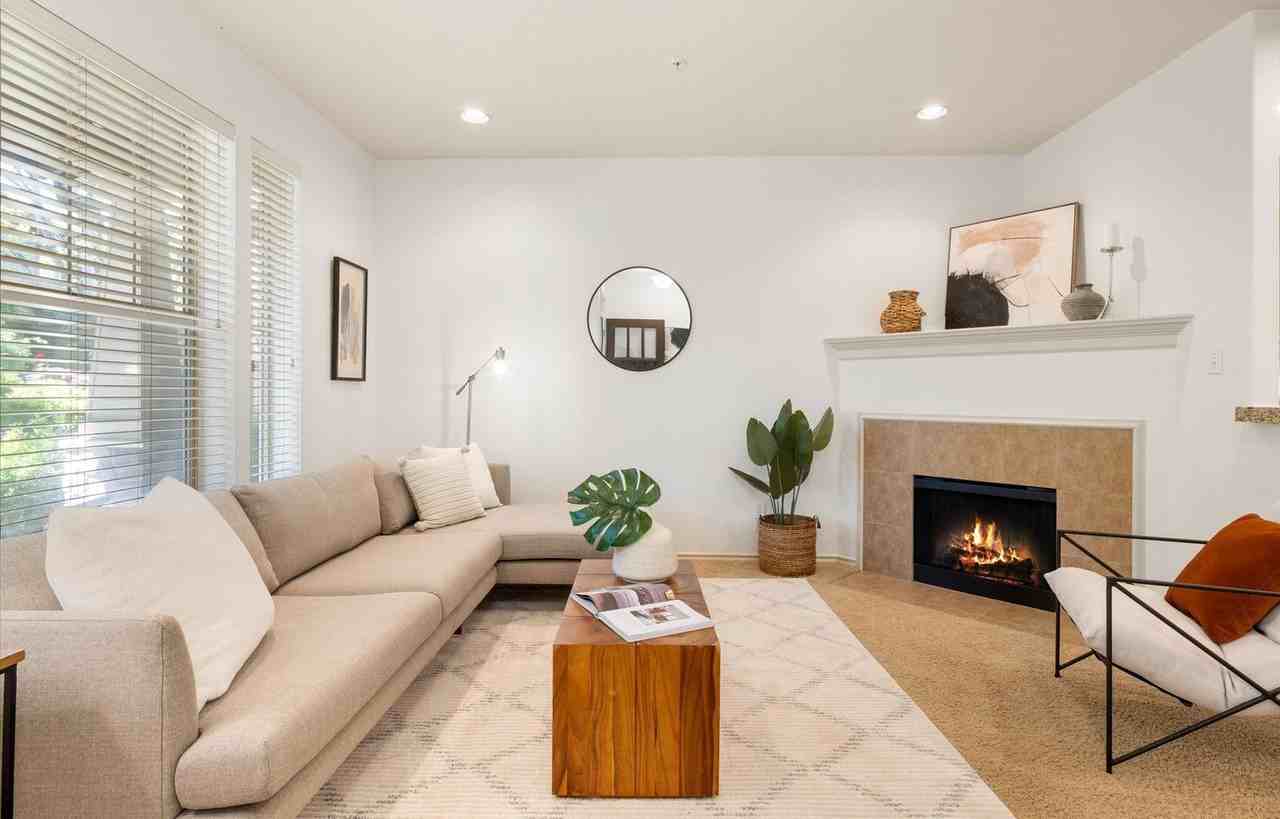 4870 Nw Olivares Ter - Photo 5 of 26