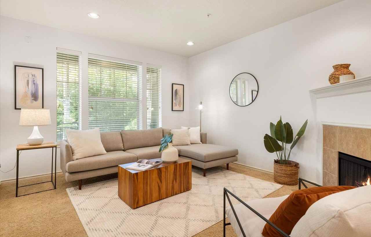 4870 Nw Olivares Ter - Photo 6 of 26