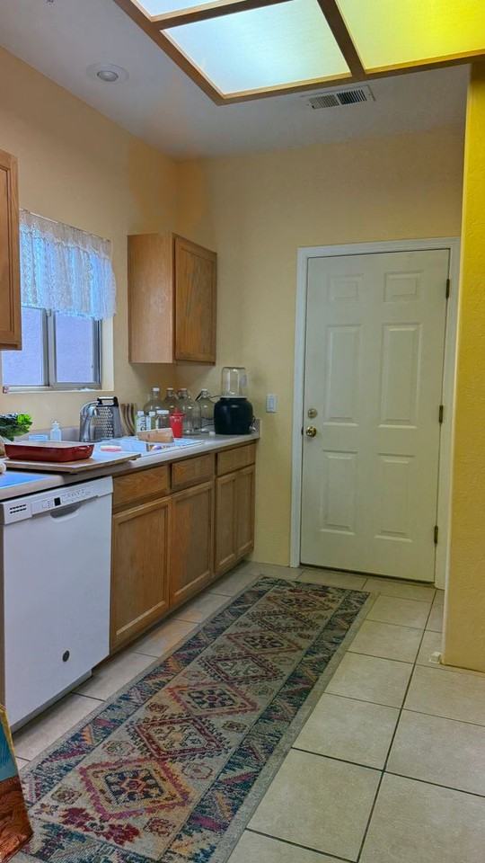 710 Agave Ct - Photo 4 of 10