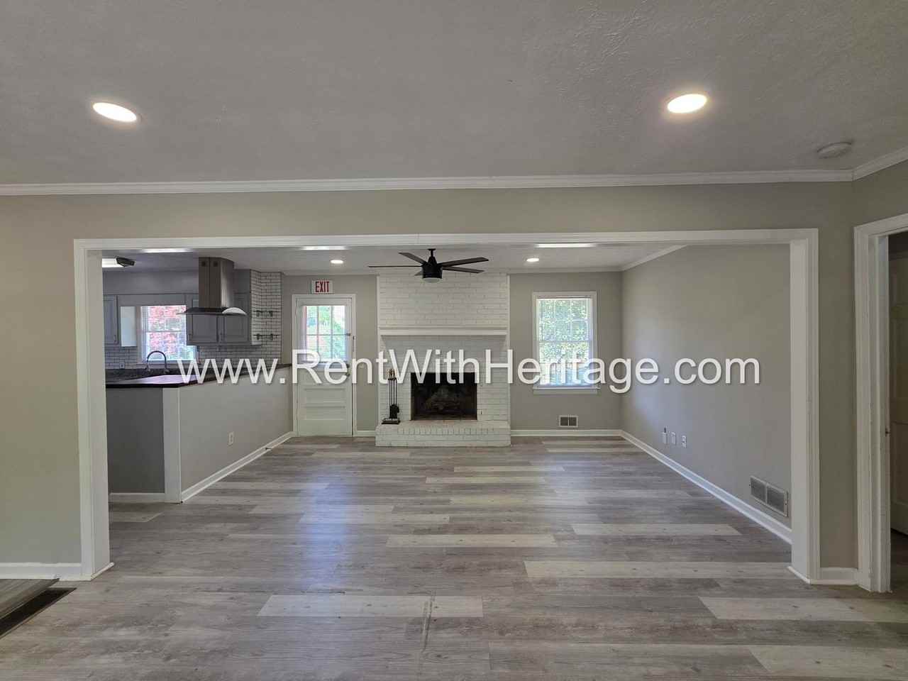 7016 Skyline Dr - Photo 6 of 50