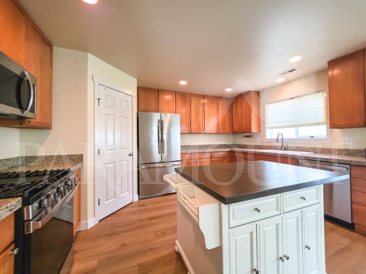 2163 Sw Warbler Way - Photo 4 of 21