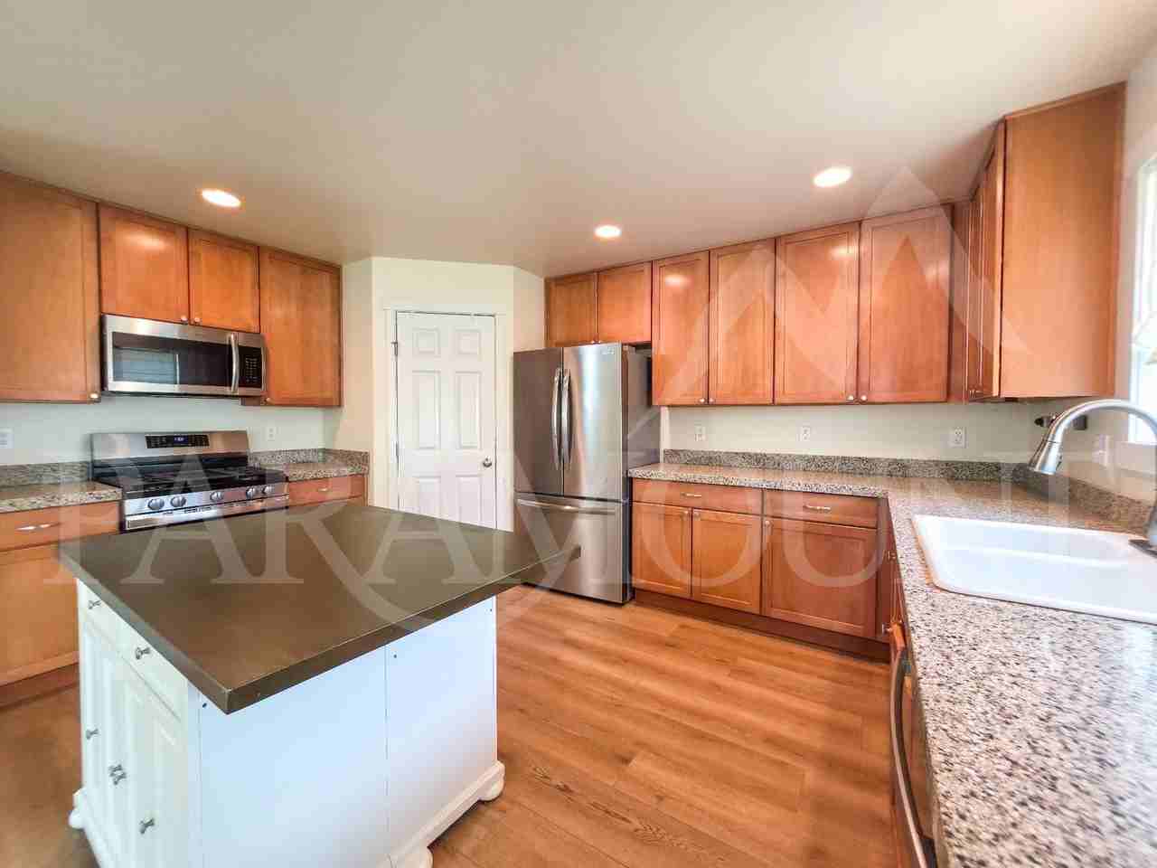 2163 Sw Warbler Way - Photo 5 of 21