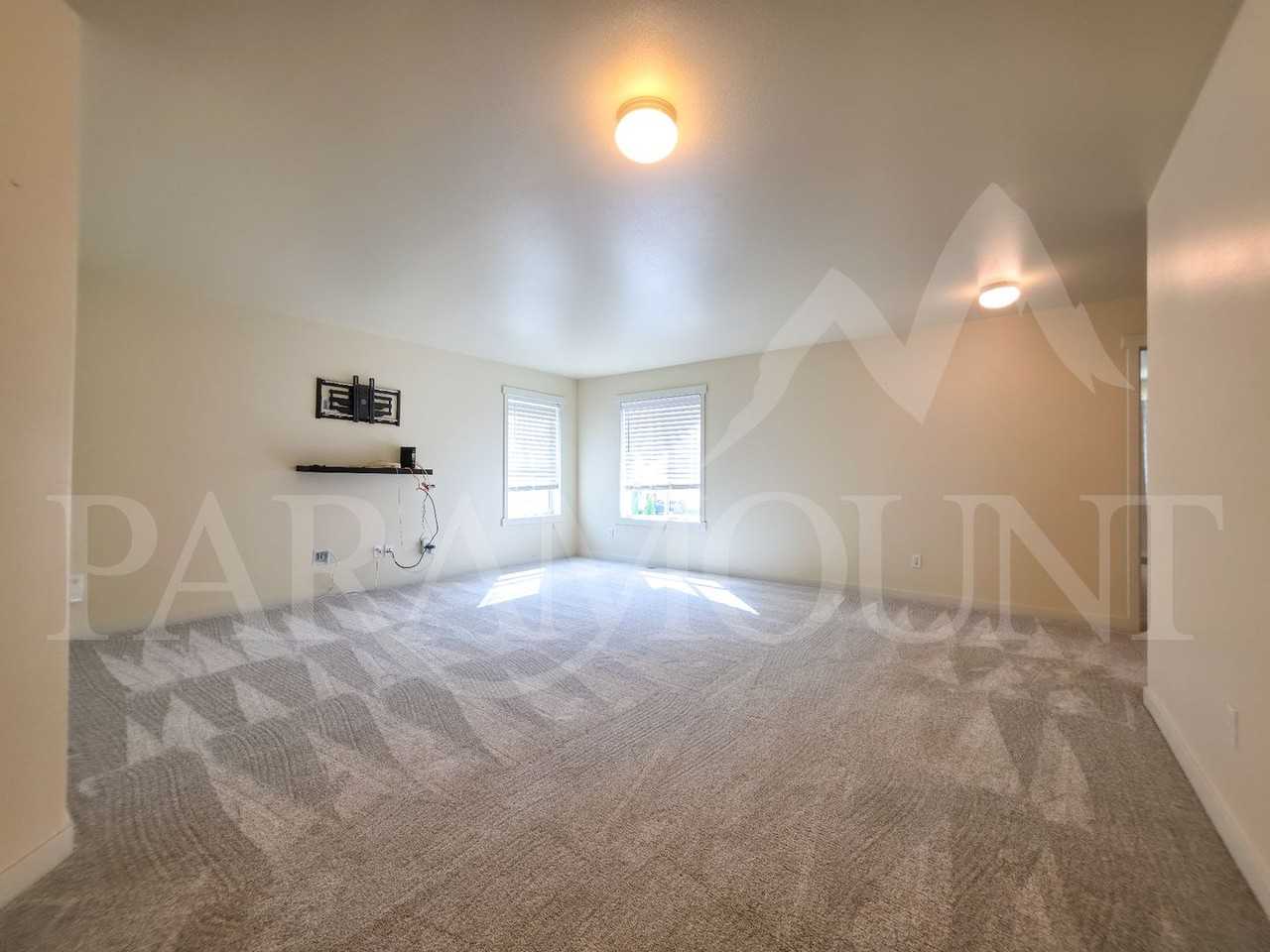 2163 Sw Warbler Way - Photo 6 of 21
