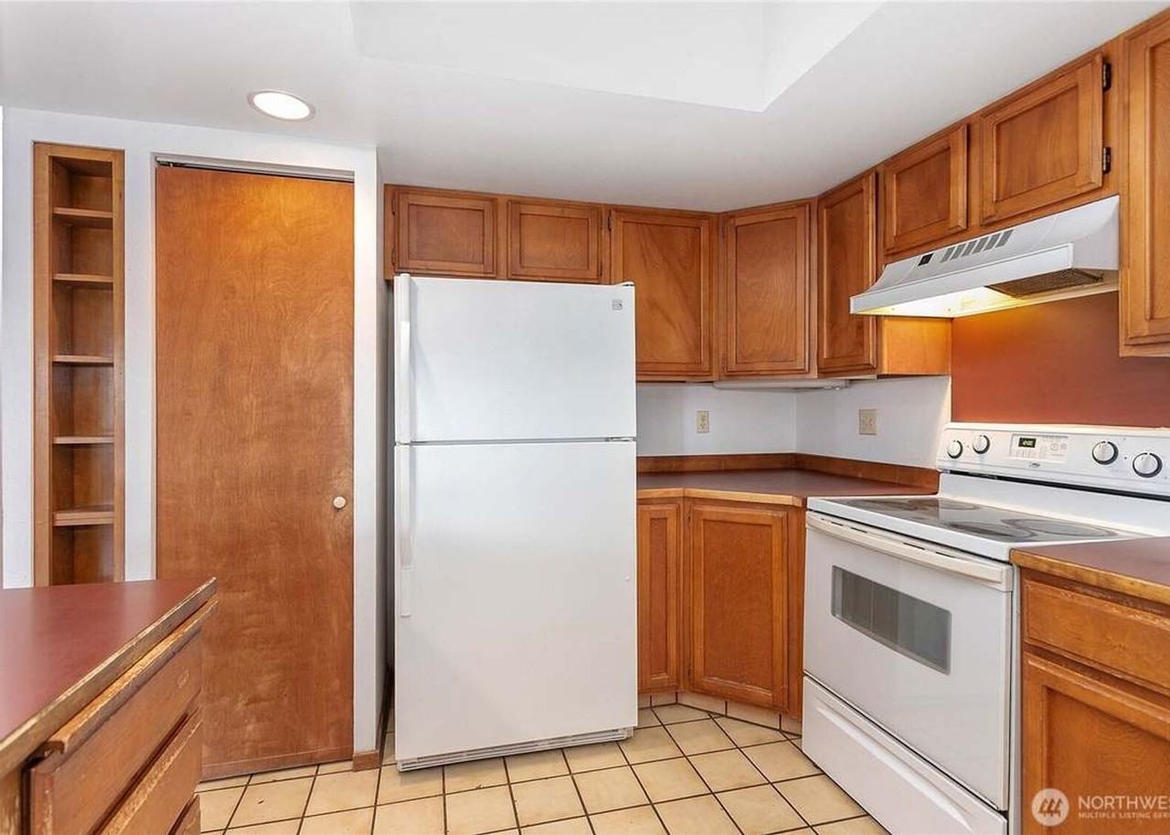 2526 Vining St - Photo 6 of 34