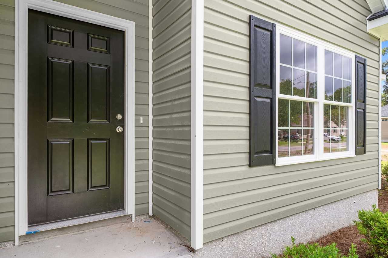 281 Deer Rd - Photo 4 of 42