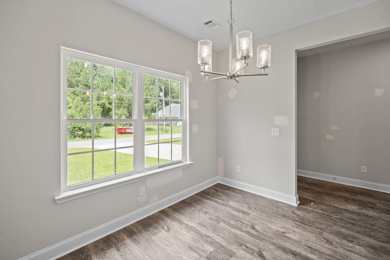 281 Deer Rd - Photo 6 of 42