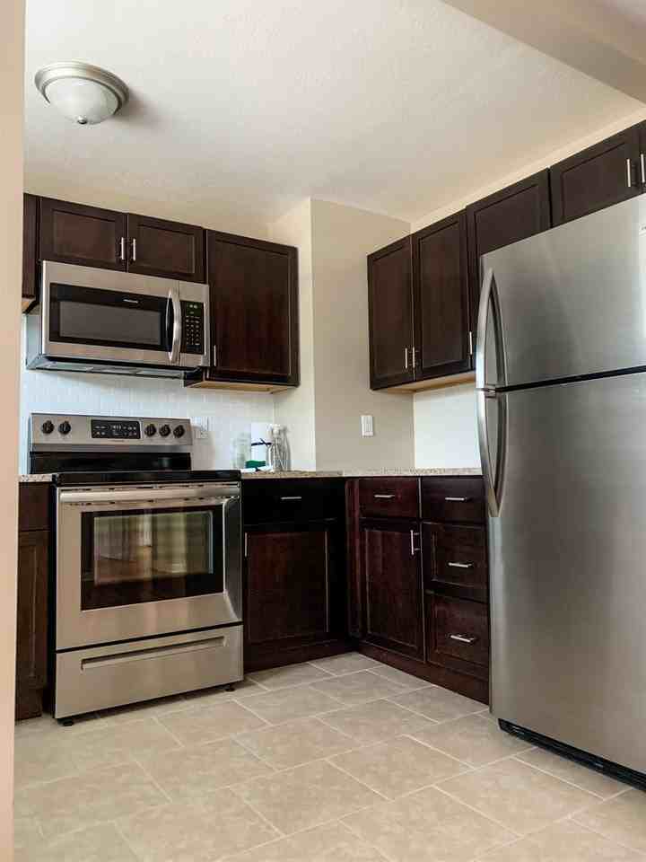 Ridgewood Apartments 1 - Photo 2 of 11