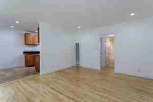 featured image of 1044 7th St
