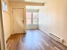featured image of 3220 Lombard Ave