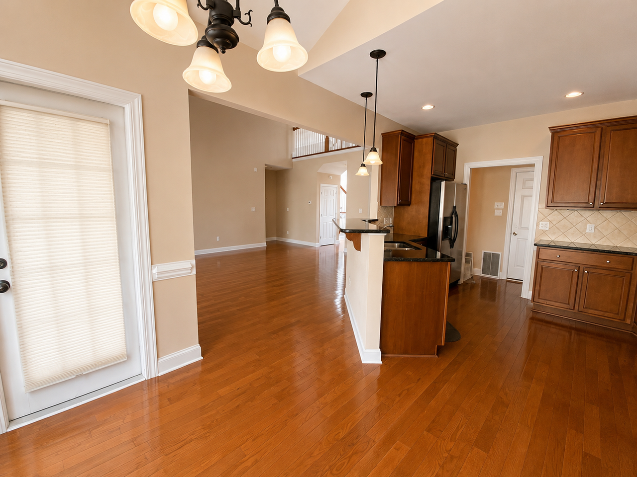 804 Bobby Jones Dr - Photo 3 of 12