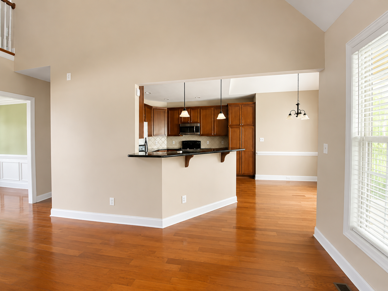 804 Bobby Jones Dr - Photo 5 of 12
