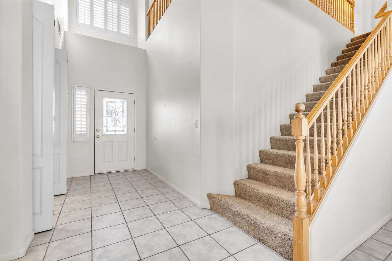 75 Vallejo Verde St - Photo 3 of 28