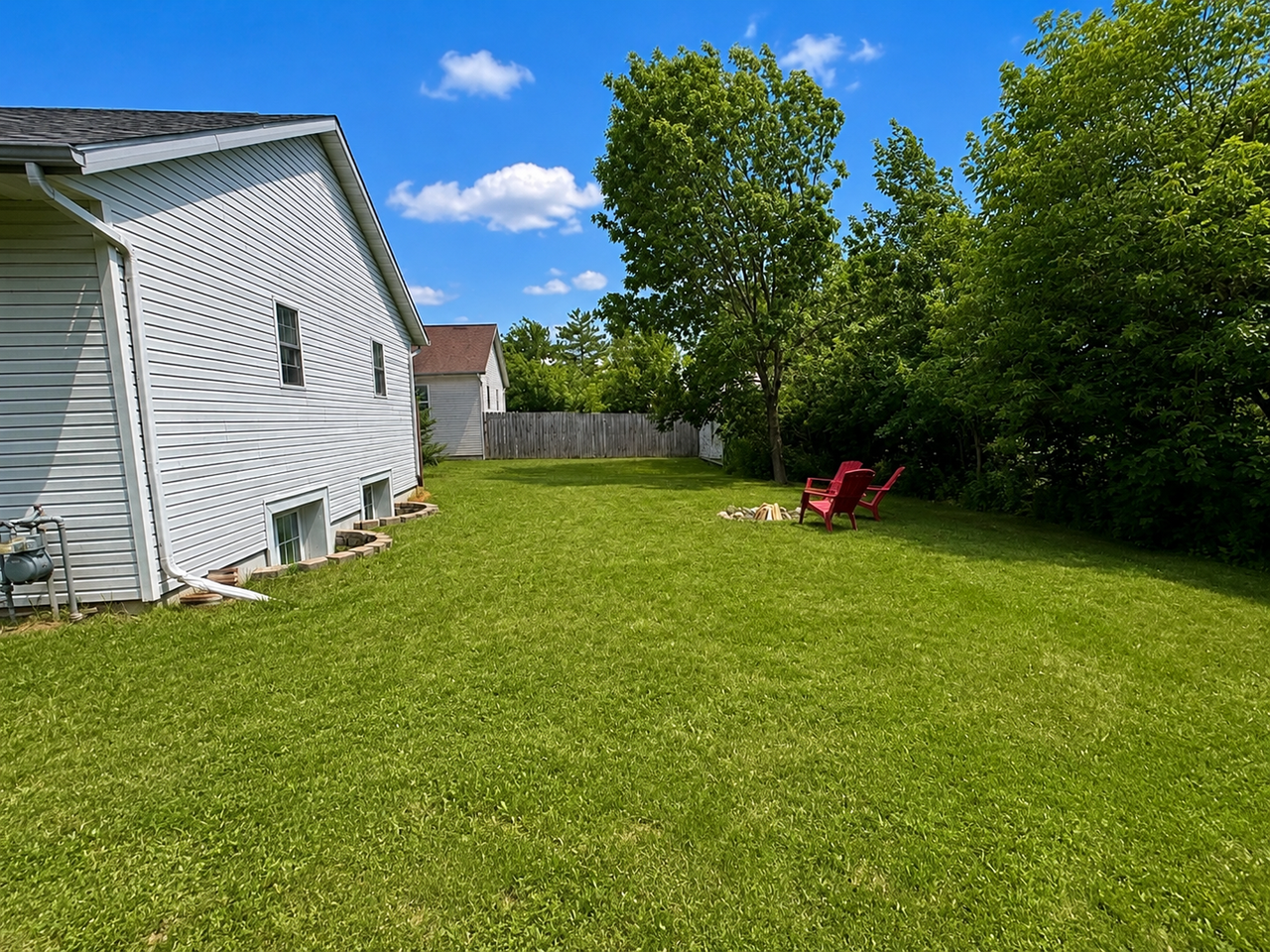 831 Commonwealth Ave - Photo 5 of 22