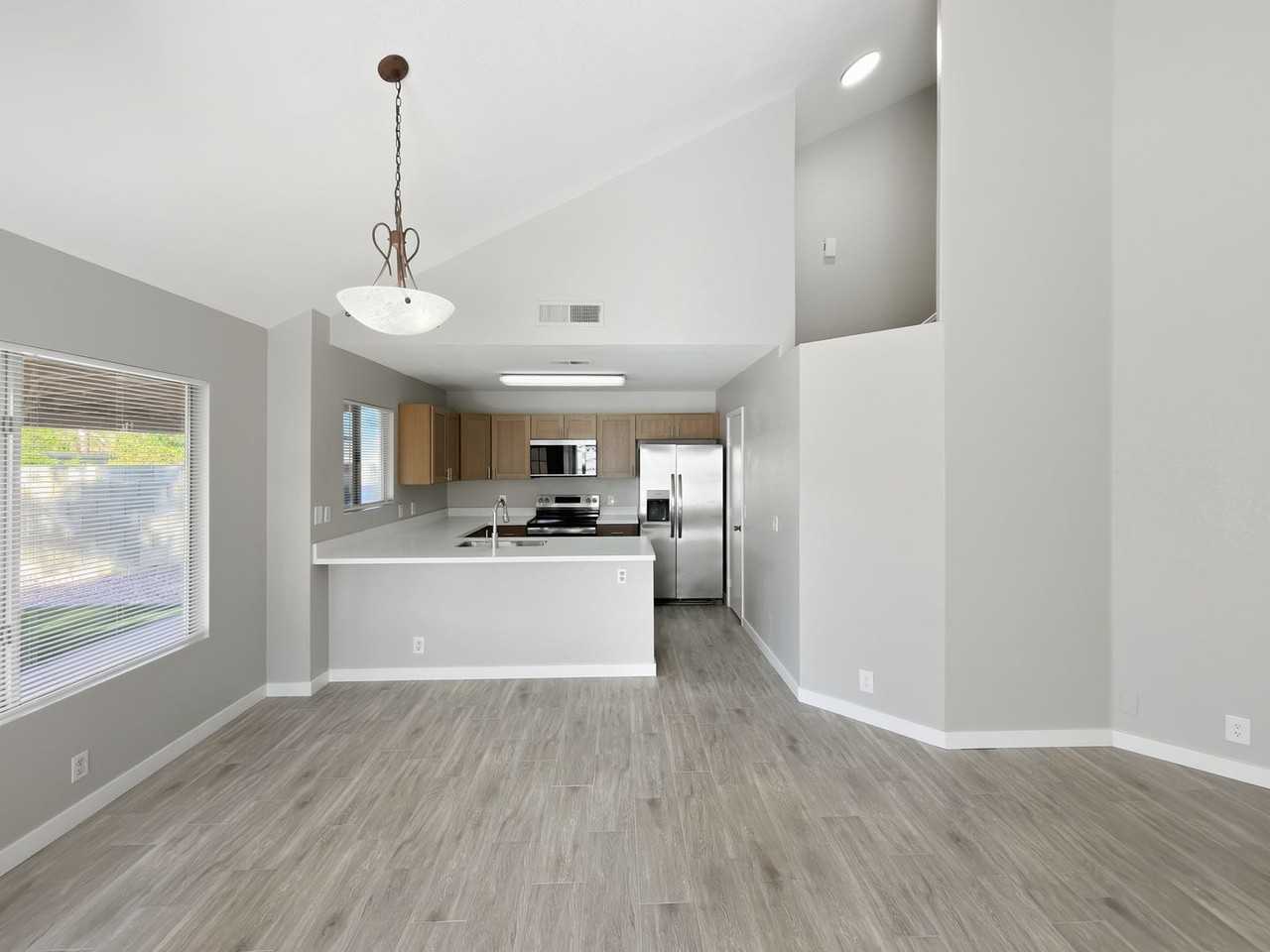 3839 W Whitten St - Photo 7 of 35
