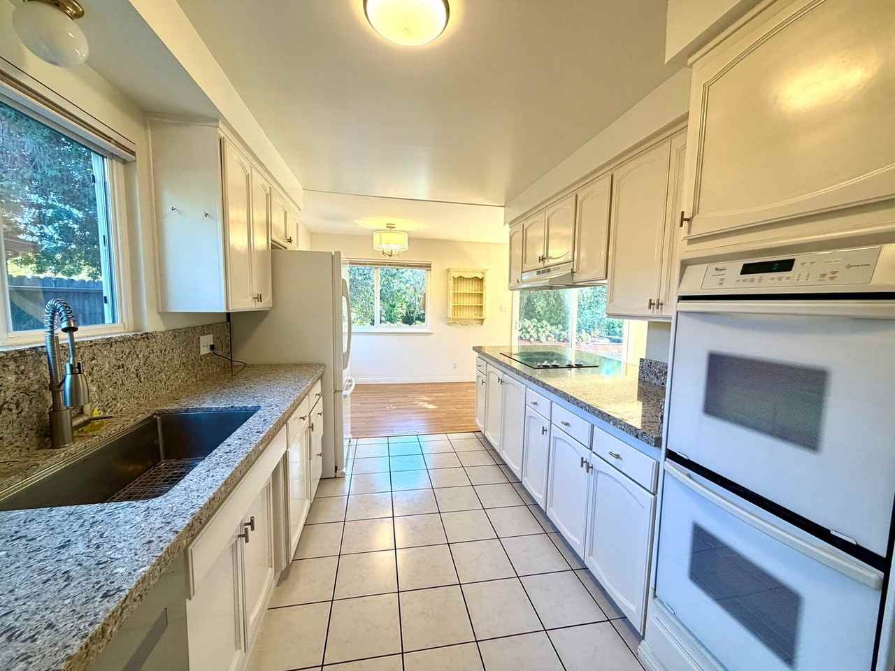 943 N Patterson Ave - Photo 5 of 20