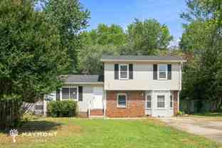 121 Dexter Cir - Photo 1 of 1
