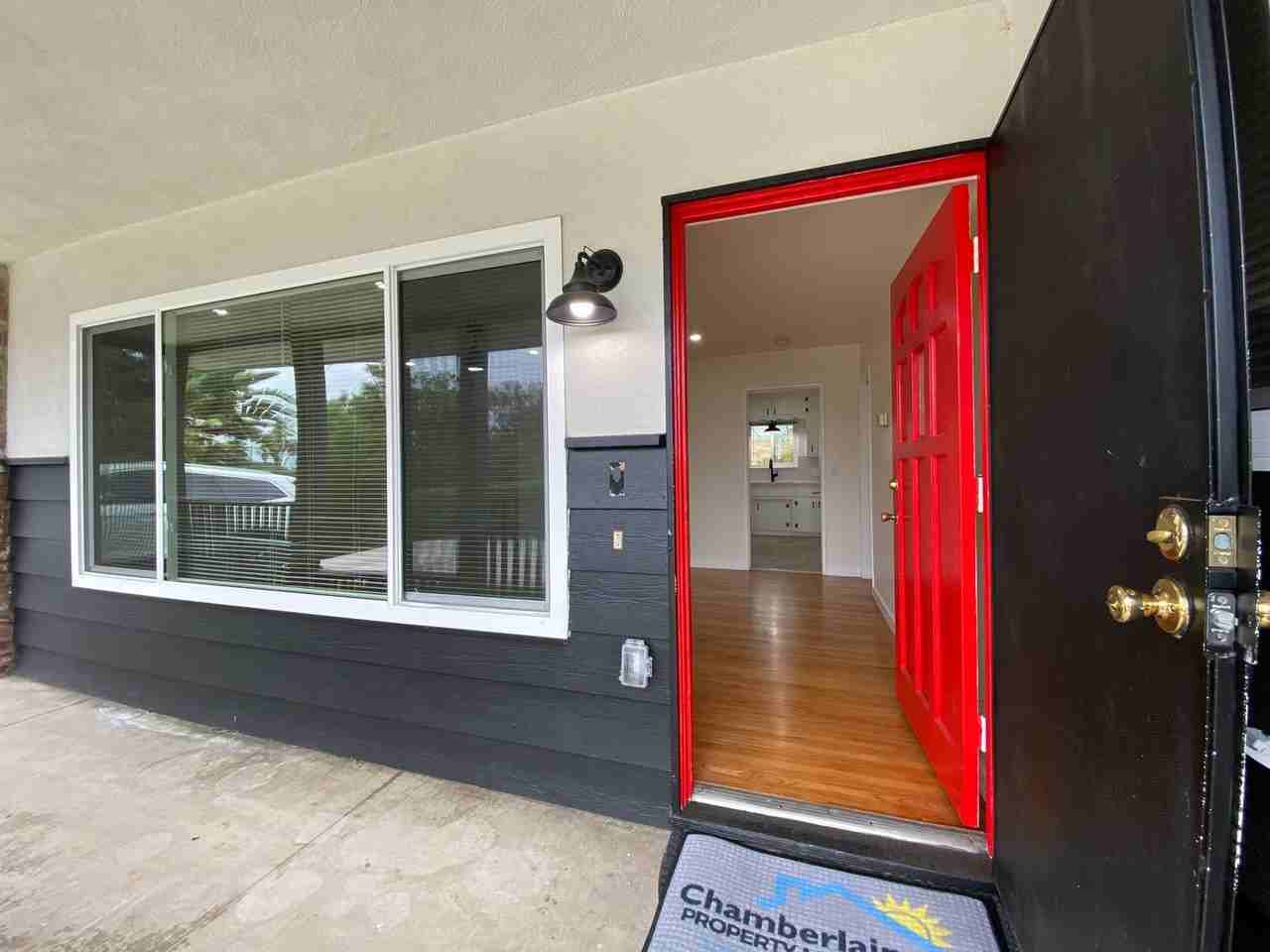 141 Hillside Ter - Photo 2 of 50