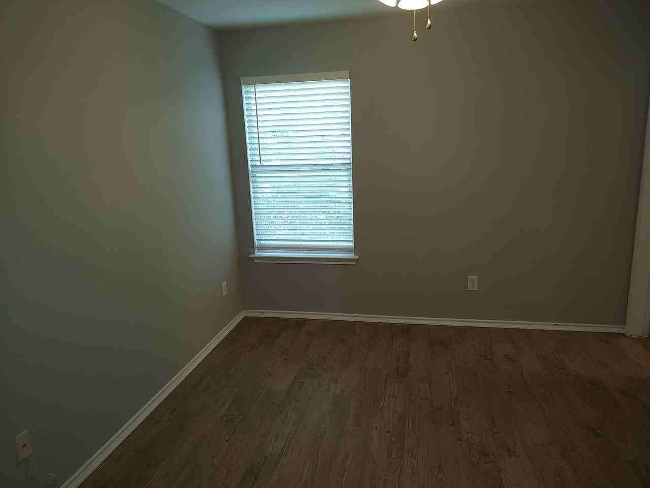 1619 Constantino Cir - Photo 5 of 17