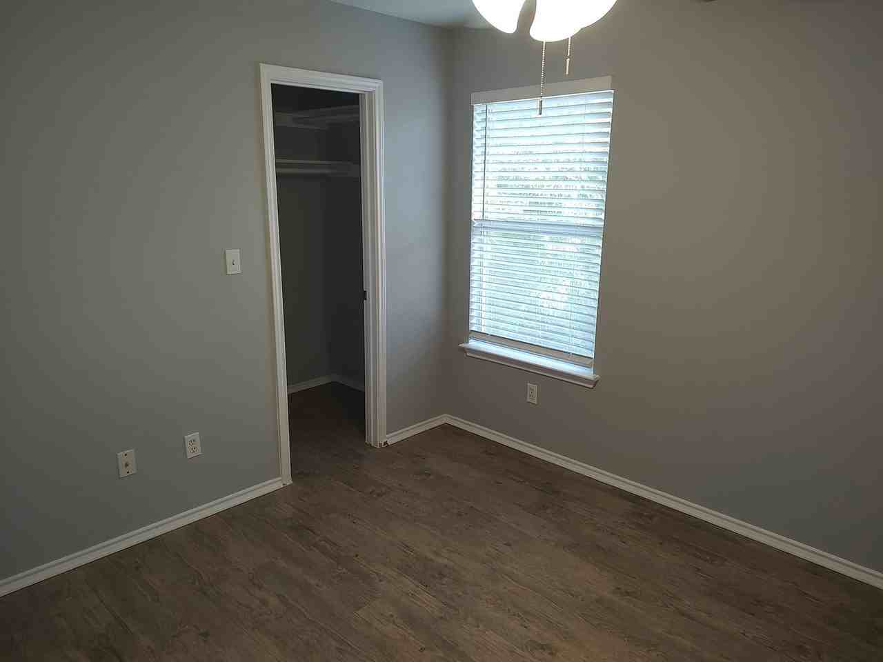 1619 Constantino Cir - Photo 7 of 17