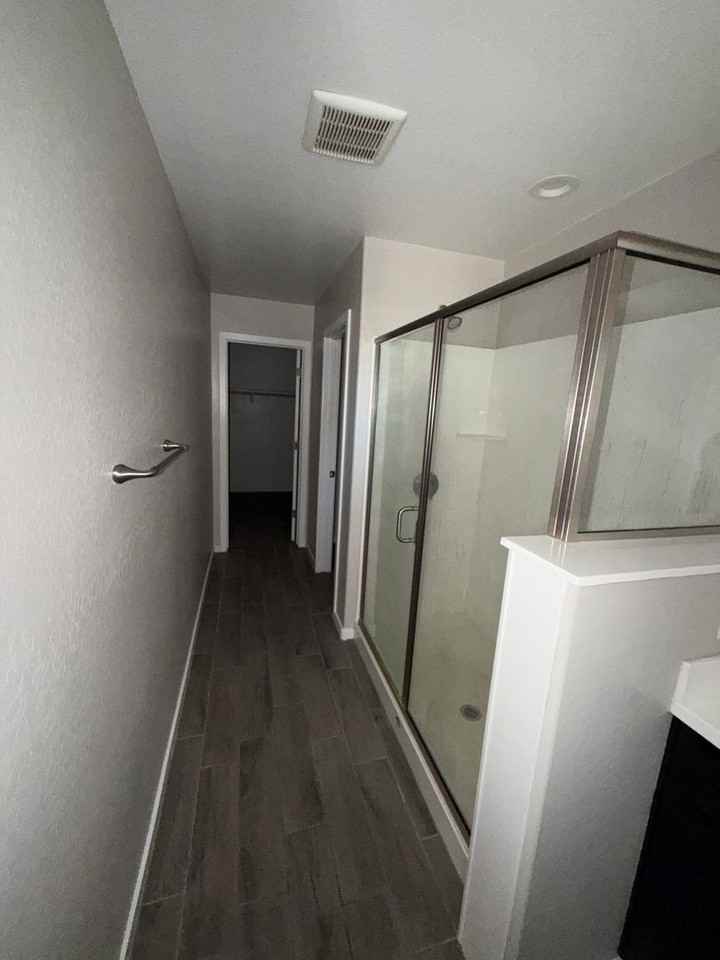 573 W Westchester Ave - Photo 7 of 12