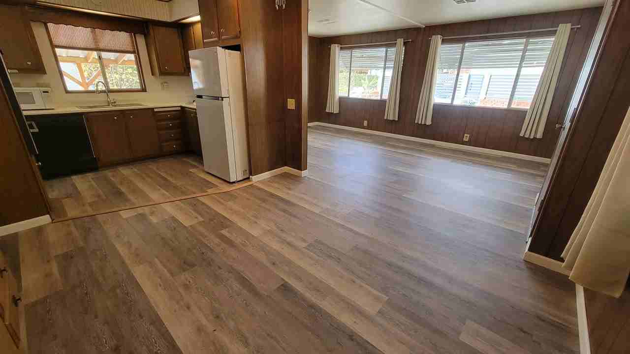 912 Woodrow Way - Photo 6 of 22