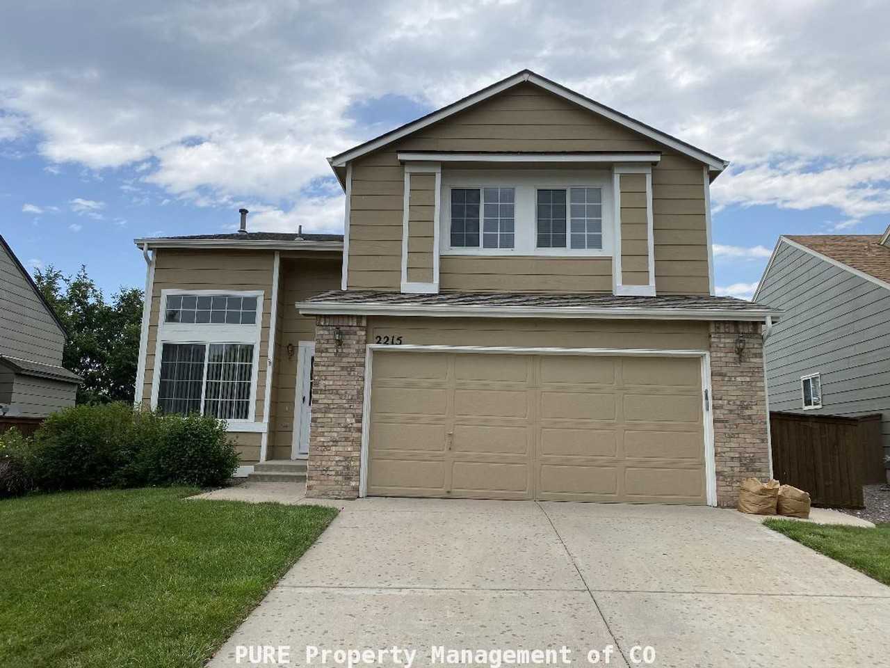 2215 Gold Dust Ln - Photo 2 of 27