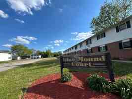 featured image of 40 Bluemound Ct