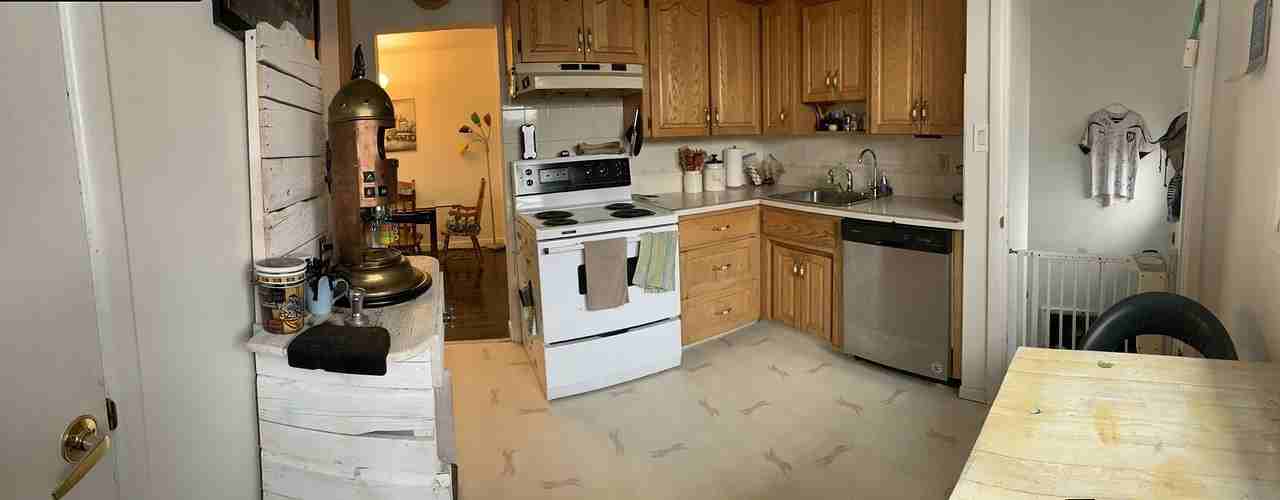 1216 17a St Ne - Photo 7 of 20