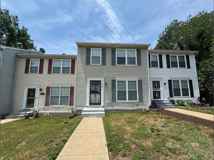 6403 Atwood St - Photo 1 of 1