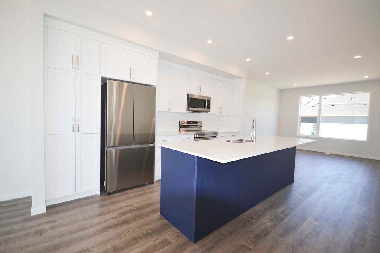 24 Iris Cres - Photo 3 of 16