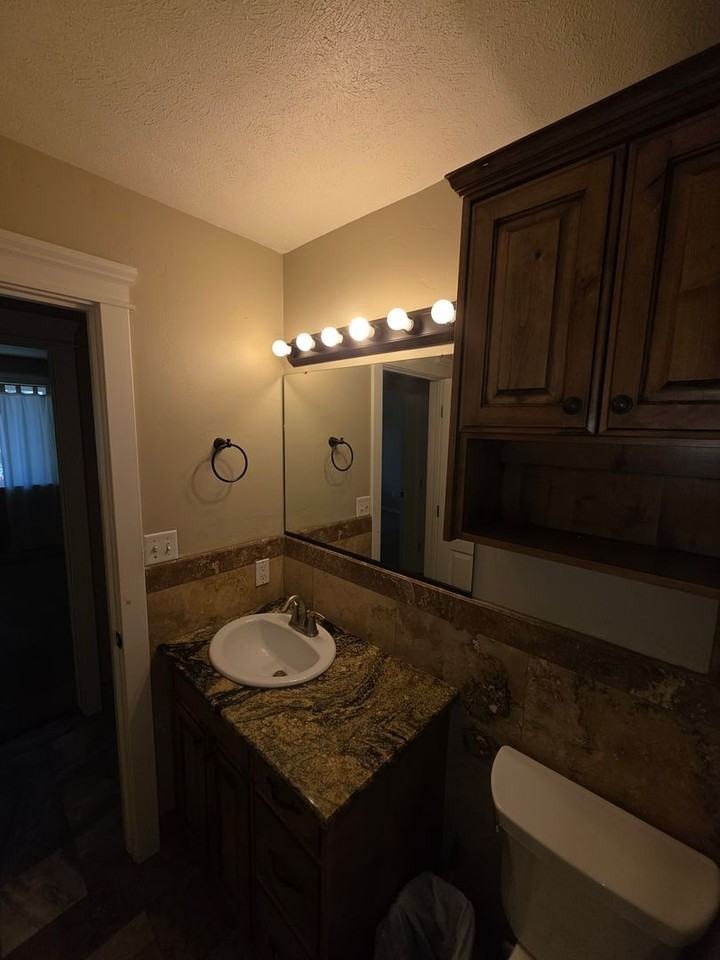 355 Kurtwood Dr - Photo 7 of 21