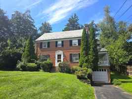 featured image of 9422 Locust Hill Rd