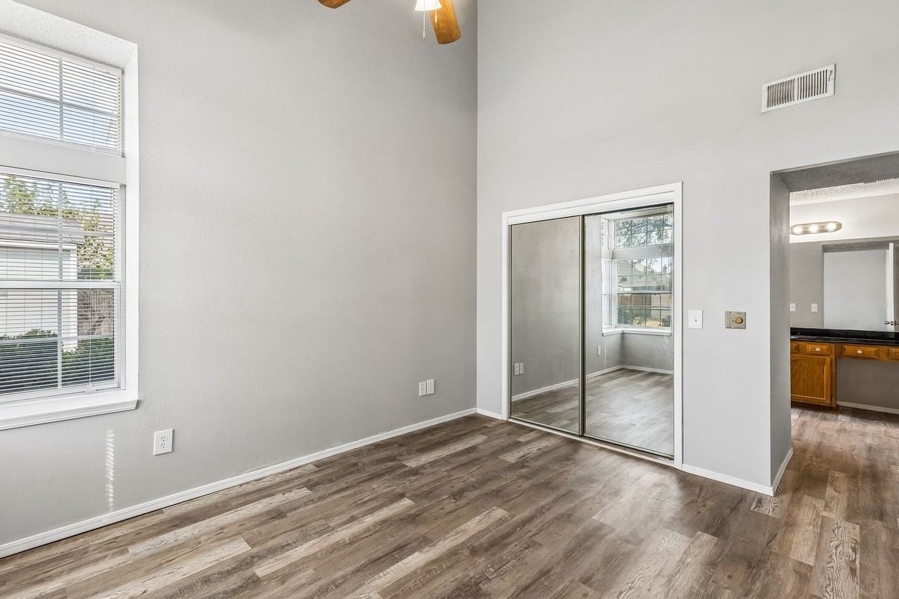 6101 Se 85th St - Photo 7 of 13