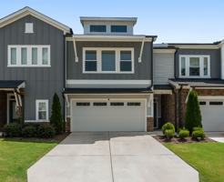 featured image of 75 Balfour Run