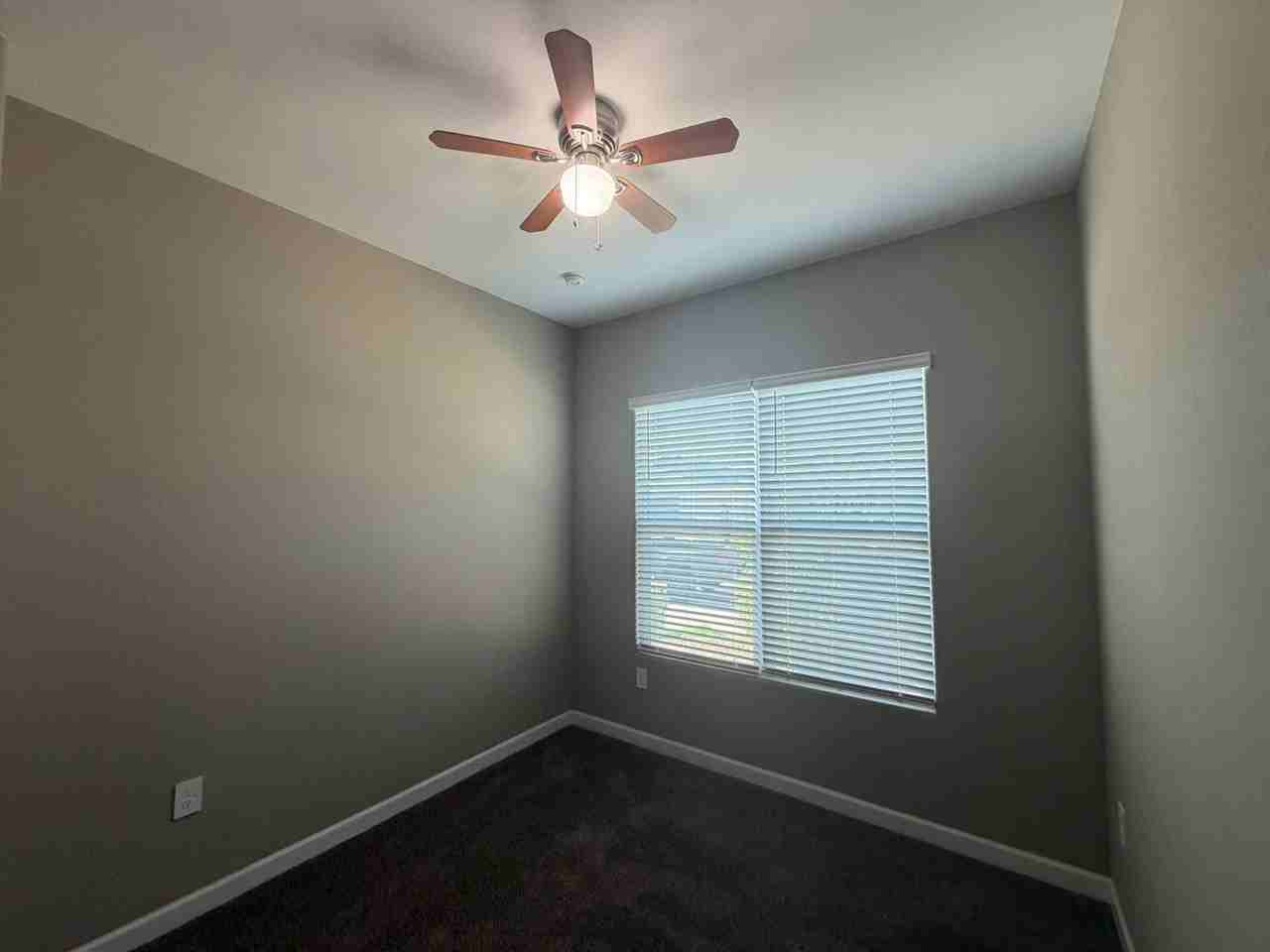 40916 W Shaver Dr - Photo 7 of 50