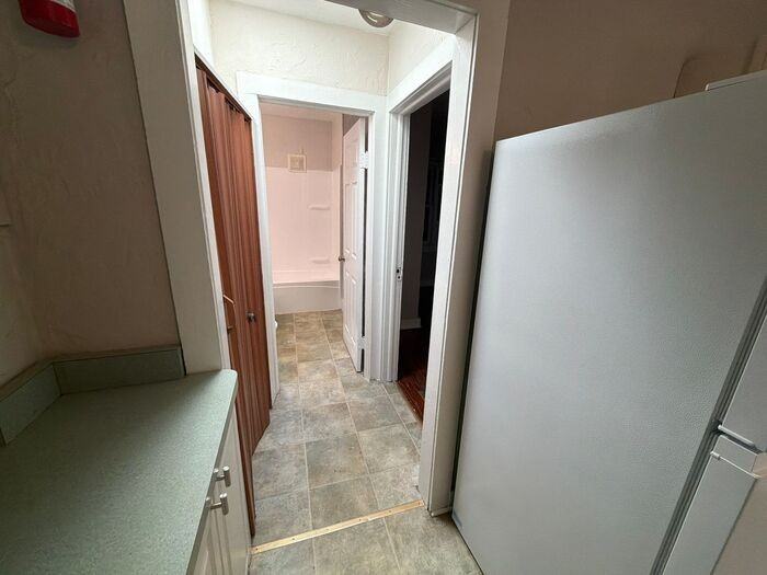 311 1/2 S Palmetto Ave #B - Photo 3 of 9