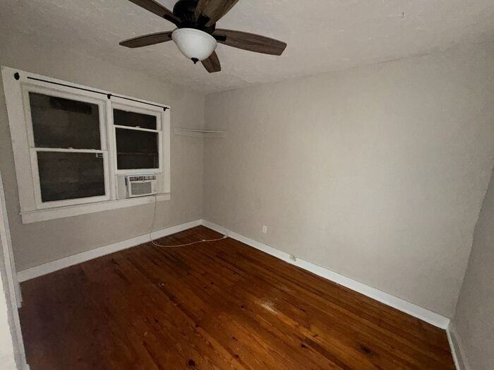 311 1/2 S Palmetto Ave #B - Photo 4 of 9