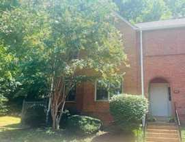 252 Westchase Dr - Photo 1 of 1