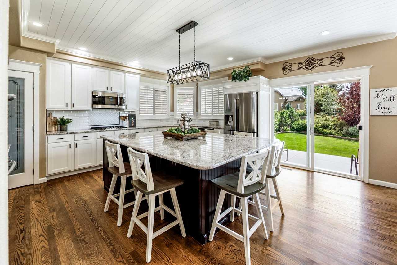 3615 Oak Meadow Dr - Photo 3 of 50