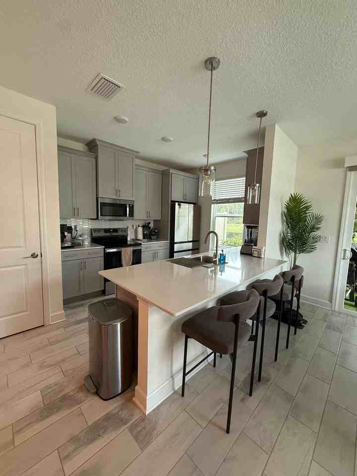 18 Big Pine Ln - Photo 2 of 29
