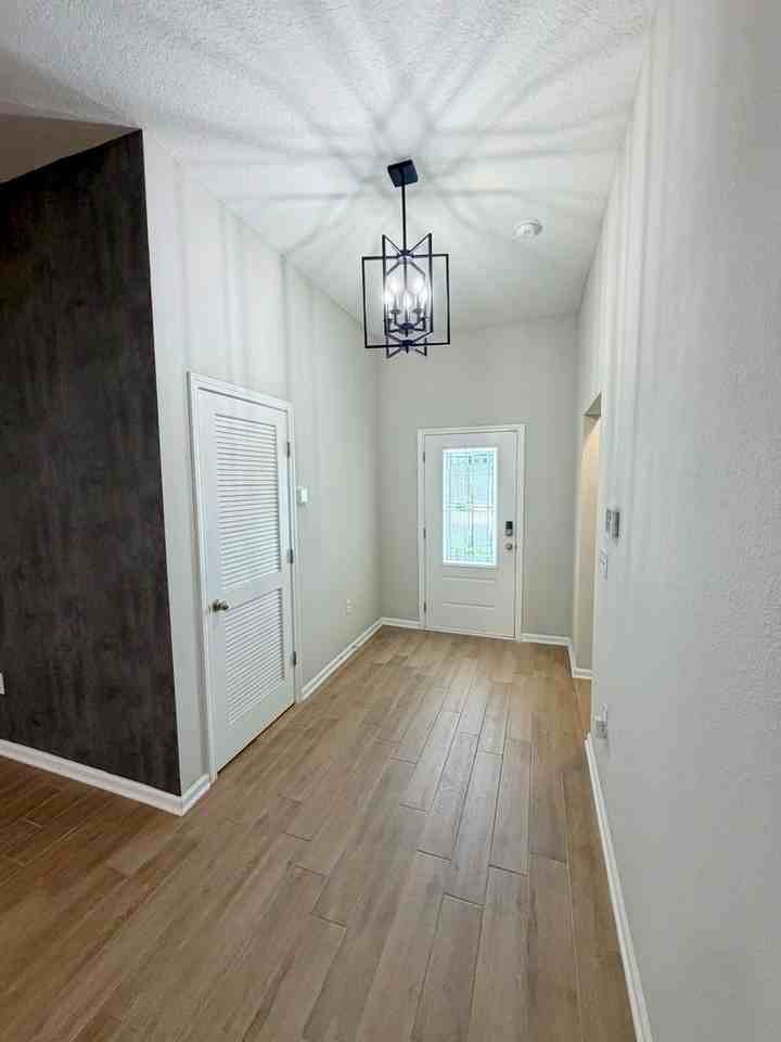 7743 Island Fox Rd - Photo 3 of 27