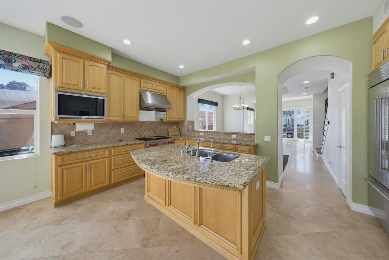 1020 California St - Photo 3 of 48