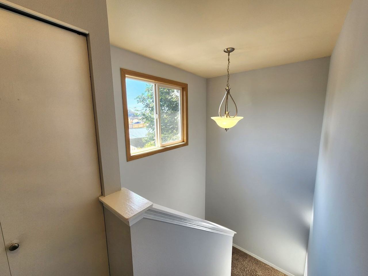628 89th Ave Se - Photo 6 of 13