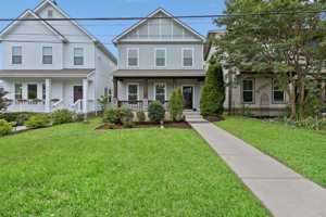 featured image of 1809 Mcewen Ave