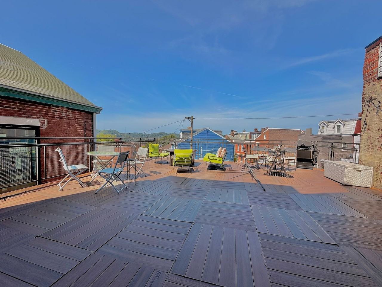 4047 Penn Ave - Photo 2 of 7