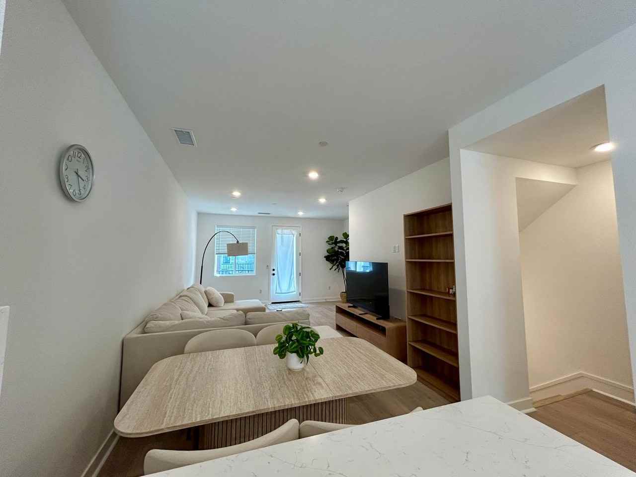 10002 Central Ave #20 - Photo 3 of 28