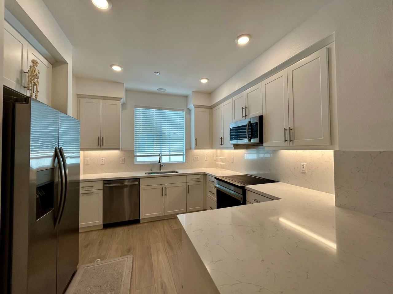 10002 Central Ave #20 - Photo 5 of 28