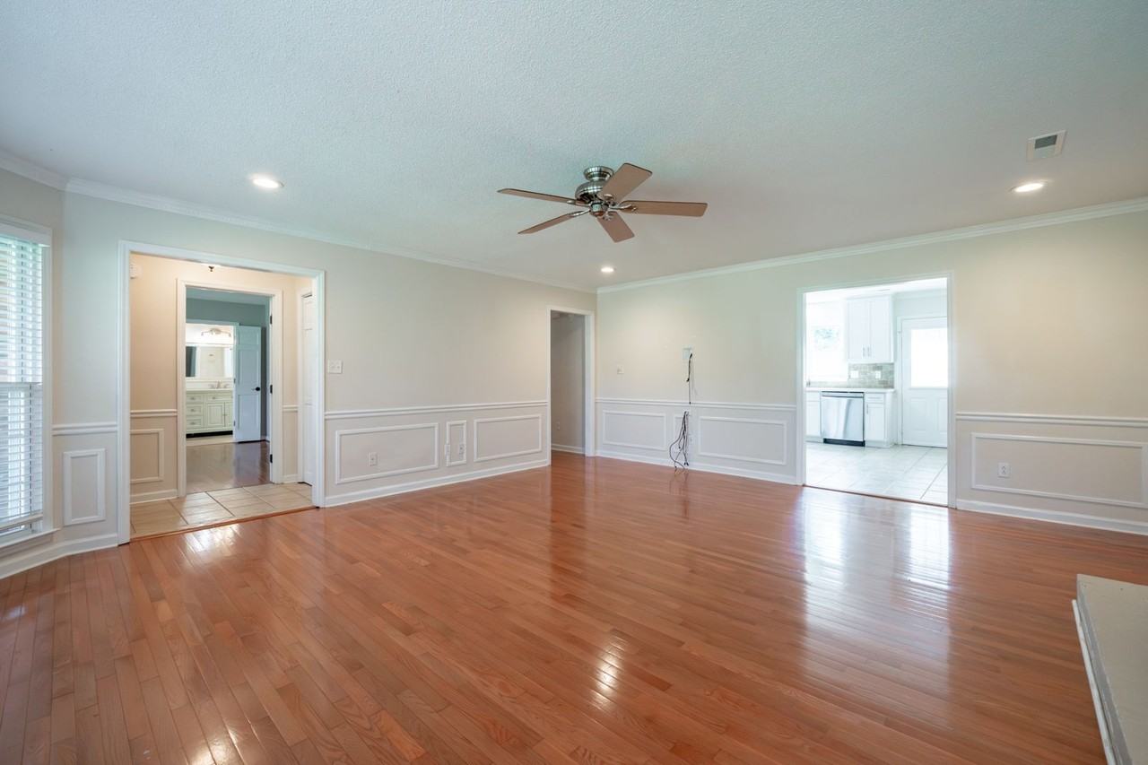 5142 Blackberry Ln - Photo 5 of 24