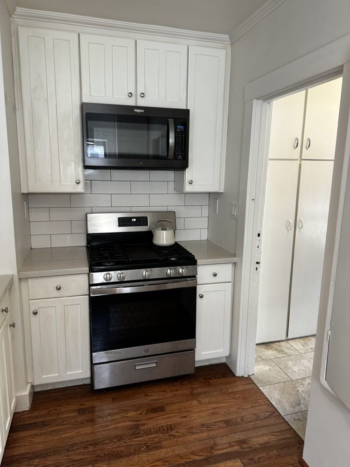 2653 Freeport Blvd #NA - Photo 4 of 10
